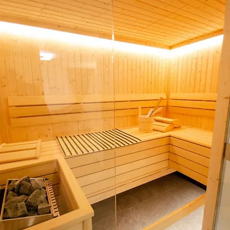 Apartment Finest Zell Am By In One