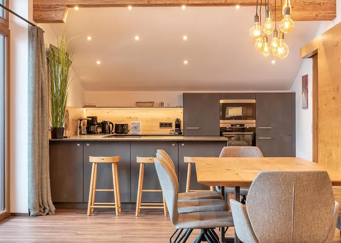 アパート Finest Zell Am By In One ツェル アム ゼー