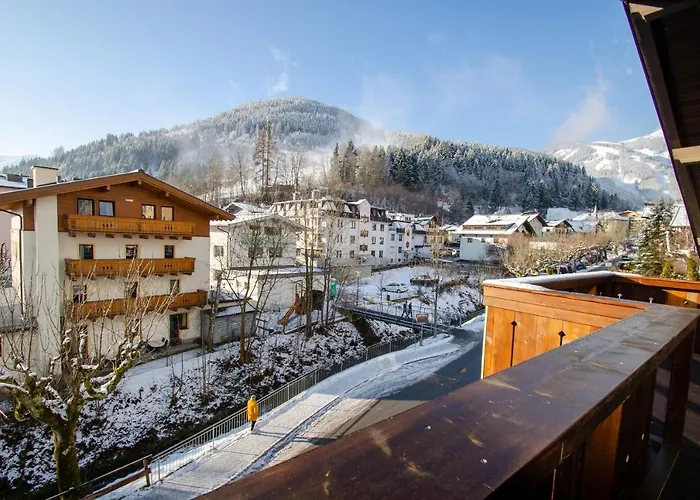 アパート Finest Zell Am By In One ツェル アム ゼー